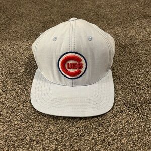 Chicago Cubs Adjustable Baseball Hat – Light Blue.